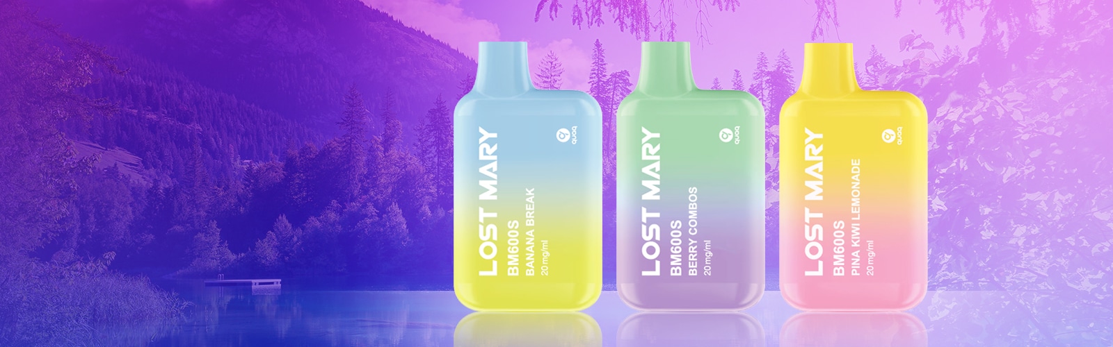 Trois Lost Mary Vapes jetables BM600S 20 mg : Banana Break, Berry Combos et Pink Kiwi Lemonade sur fond de lac de montagne