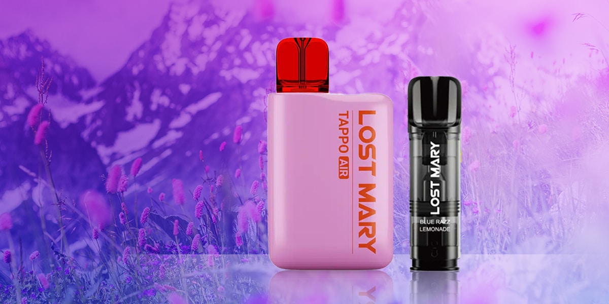 LOST MARY Tappo Air 20 mg Vape mit Pod „Blue Razz Lemonade“ vor violettem Berg- und Blumenhintergrund